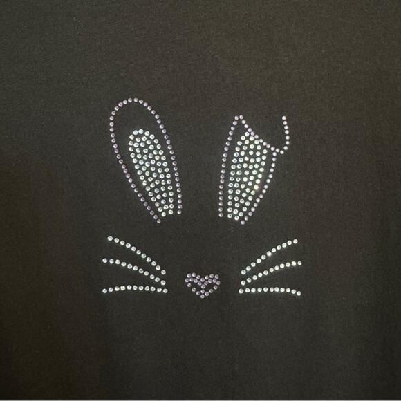 Rhinestone Bling Easter Bunny T-Shirt Short Sleeve Black Tee NEW Sparkly! - Picture 4 of 4